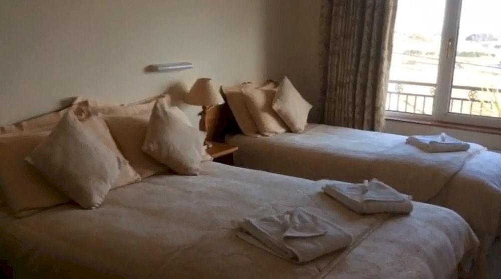 Bethel Guesthouse Роскарбъри Екстериор снимка