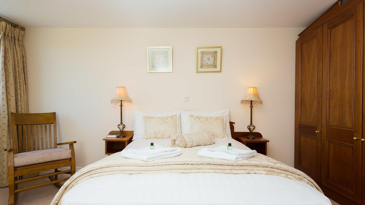 Bethel Guesthouse Роскарбъри Екстериор снимка