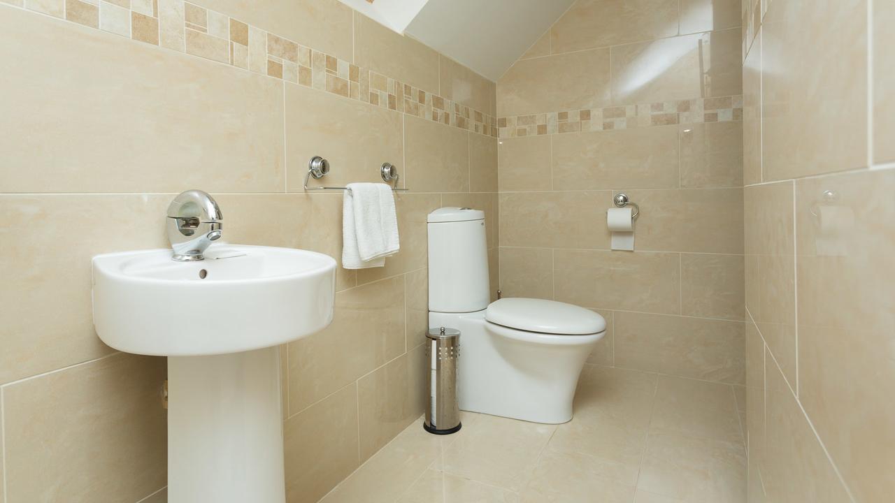 Bethel Guesthouse Роскарбъри Екстериор снимка